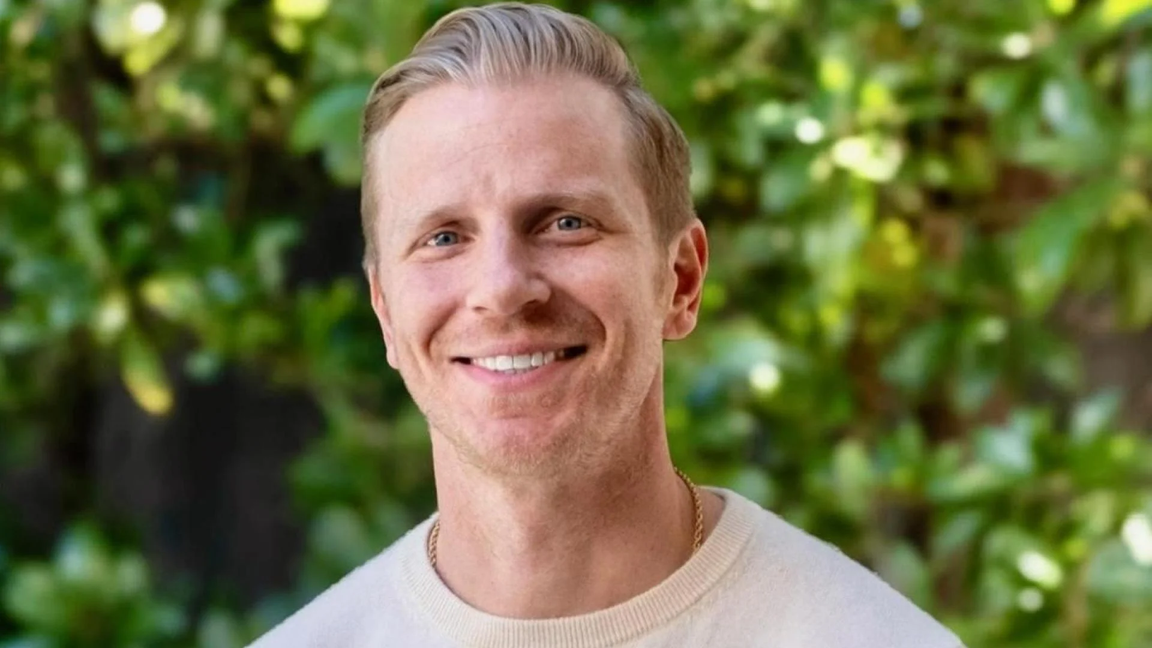 Sean Lowe headshot